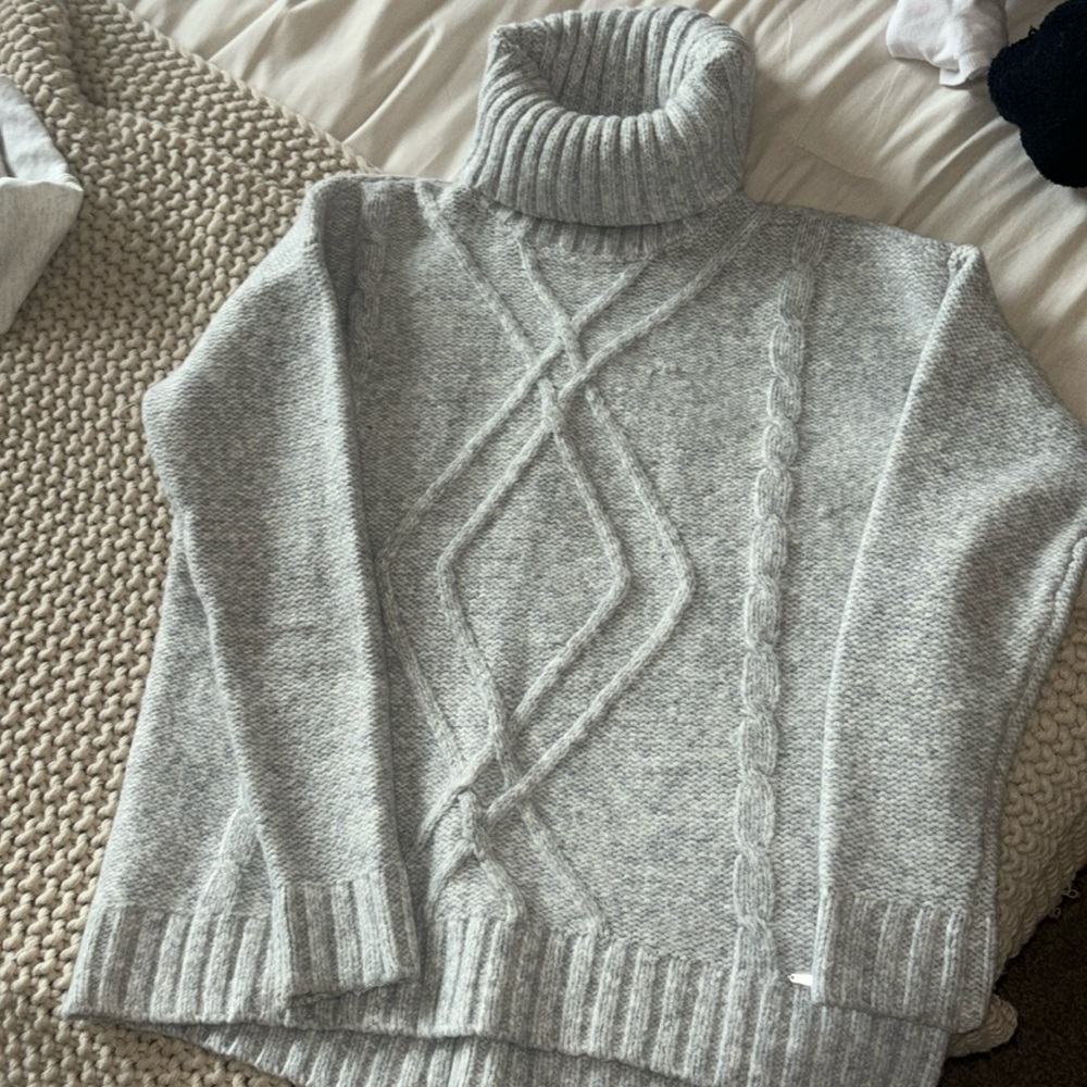 LIKE NEW Michael Kors grey sweater